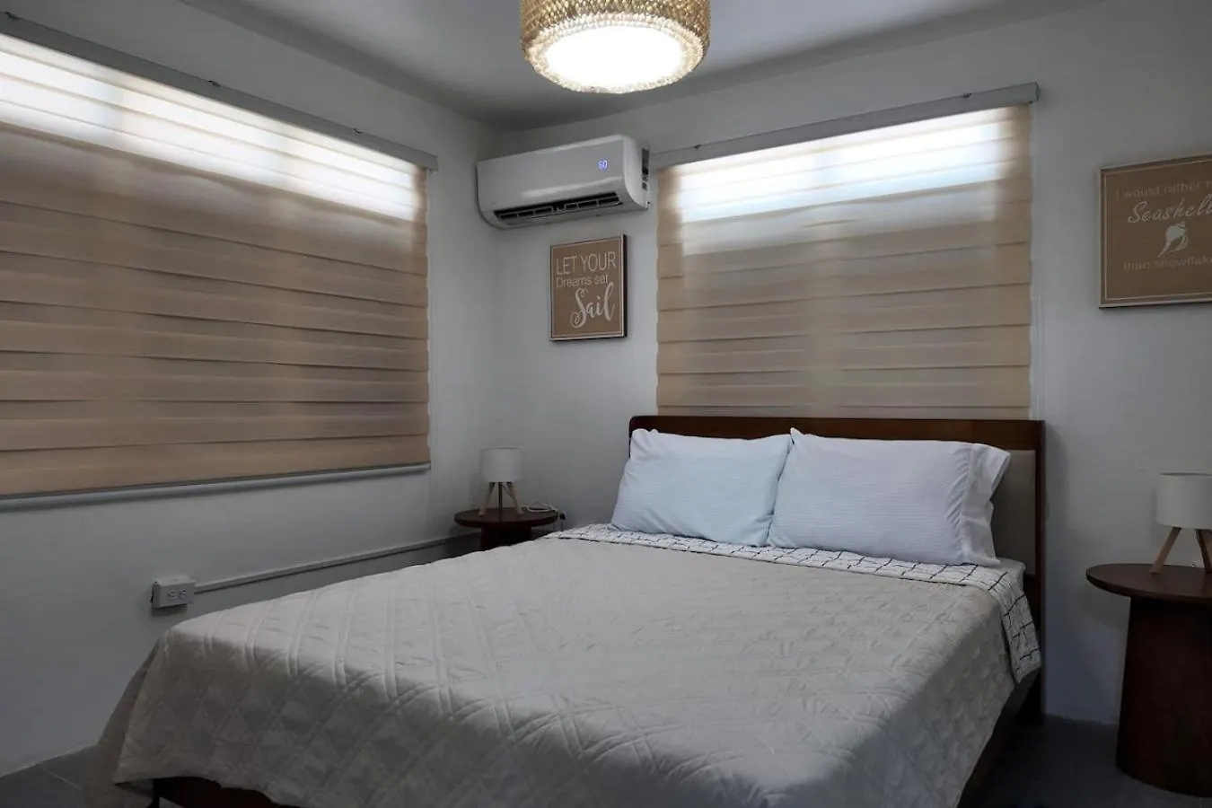 Vss La Puntilla In Arecibo - Stylish Coastal Getaway
